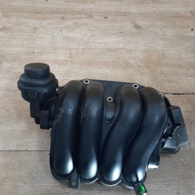 Коллектор впускной Honda CR-V 2002 K20A4 Джип Внедорожник - изображение 2