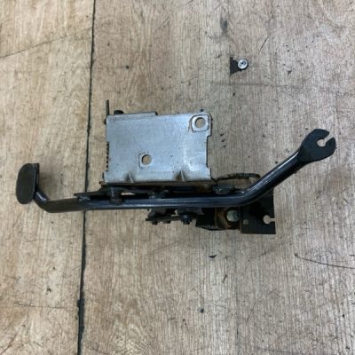 Педаль газа Opel Monterey 1994 6VD1 Джип Внедорожник - изображение 8