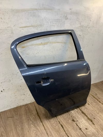 Дверь Opel Corsa D 2005-2013 хетчбек 5 ти д., Задн., Прав.