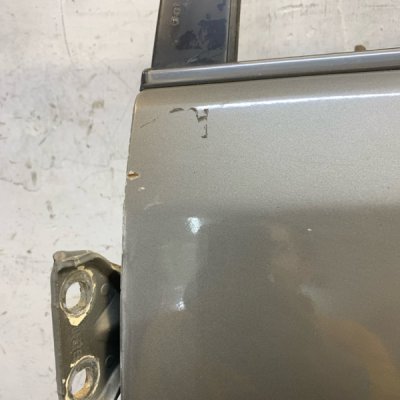 Дверь Nissan Bluebird 1991 LD20 Задн. Лев. - изображение 8