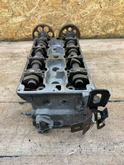 Головка блока цилиндров Opel Astra H Z18XE