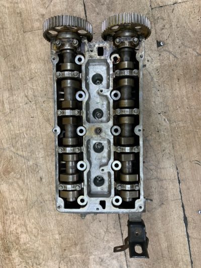 Головка блока цилиндров Opel Astra H Z18XE