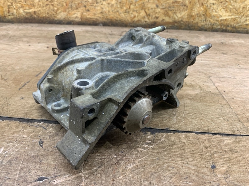 Помпа Peugeot 206 2003 HFX(TU1JP) хетчбек 3 дв. - изображение 1
