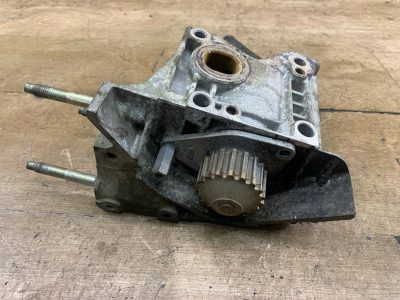 Помпа Peugeot 206 2003 HFX(TU1JP) хетчбек 3 дв.