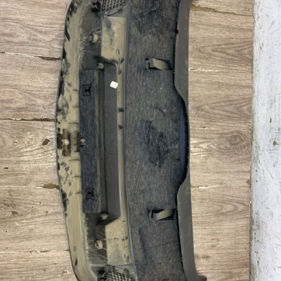 Обшивка крышки багажника Opel Astra J 2010 хетчбэк 5дв. A16LET 1.6 - изображение 9