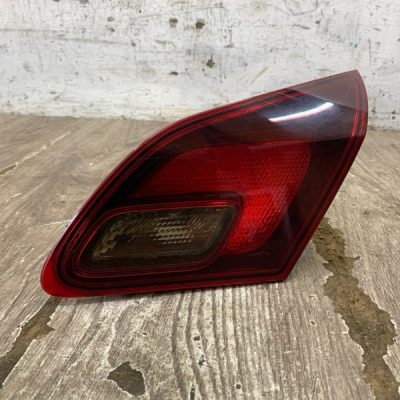 Фонарь Opel Astra J 2010 A16LET 1.6 хетчбэк 5дв., Задн., Прав. - изображение 2