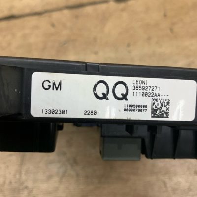 Блок предохранителей Opel Astra J 2010 A16LET 1.6 хетчбэк 5дв. - изображение 11