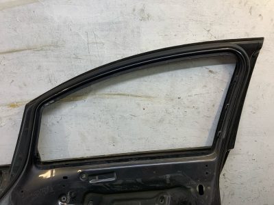 Дверь Opel Astra J 2010 A16LET 1.6 хетчбэк 5дв., Перед., Прав.