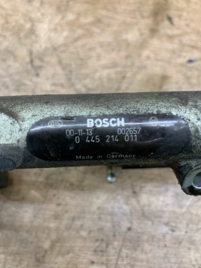 Топливная рампа Land Rover Freelander 2001 204D3