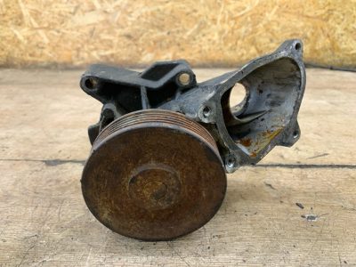 Помпа Land Rover Freelander 2001 204D3