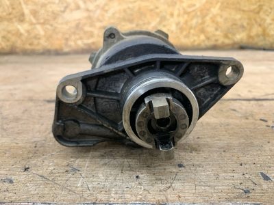 Вакуумный насос Land Rover Freelander 2001 204D3