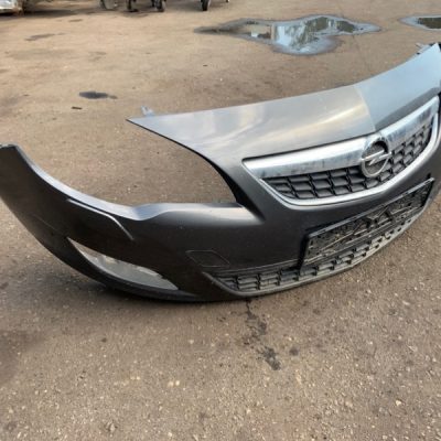 Бампер Opel Astra J 2010 A16LET 1.6 хетчбэк 5дв., Перед.