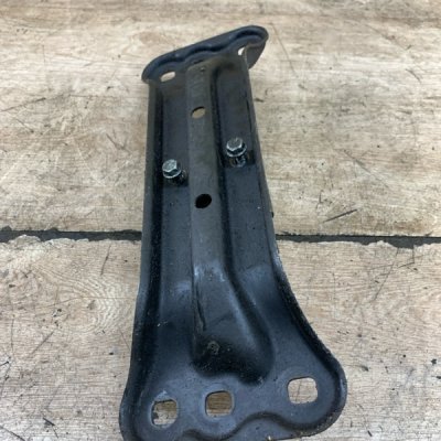 Кронштейн АКПП Mercedes-Benz E-Class 2007 W211 OM646.821 - изображение 7
