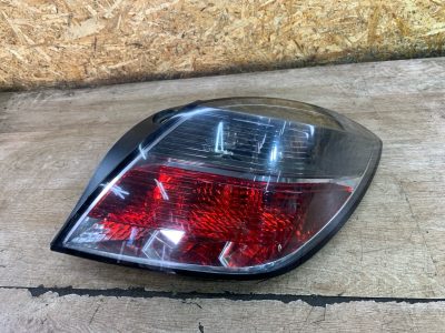 Фонарь Opel Astra H 2008 Z18XER хетчбек-3х дв., Прав.