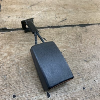 Застежка ремня безопасности Opel Astra H 2008 хетчбек-3х дв. Z18XER - изображение 6