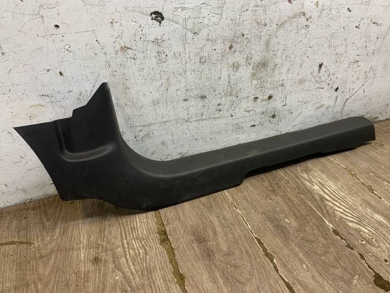Накладка на порог Opel Astra H 2006 Z18XER хетчбек-3х дв., Прав.
