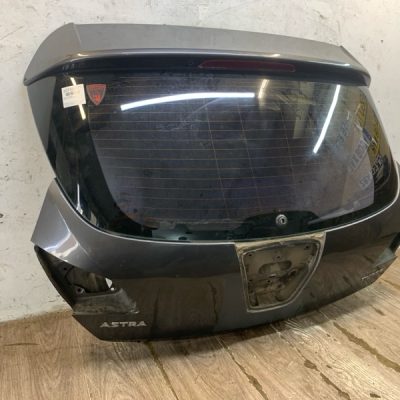 Крышка багажника Opel Astra J 2010 A16LET 1.6 хетчбэк 5дв.
