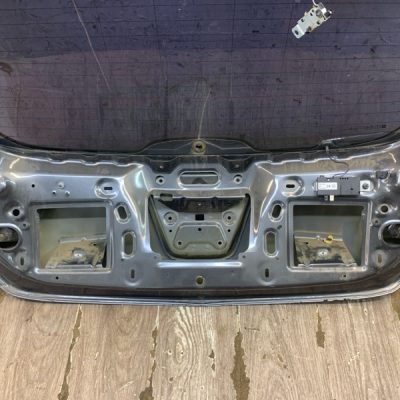 Крышка багажника Opel Astra J 2010 A16LET 1.6 хетчбэк 5дв. - изображение 10