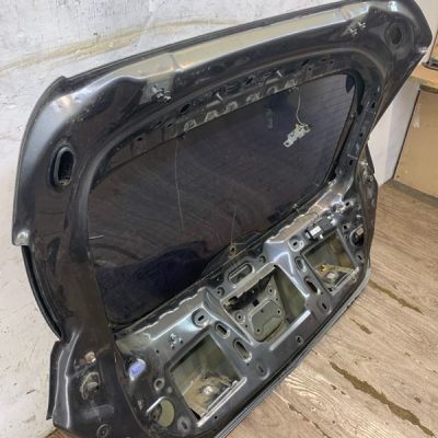 Крышка багажника Opel Astra J 2010 A16LET 1.6 хетчбэк 5дв. - изображение 11
