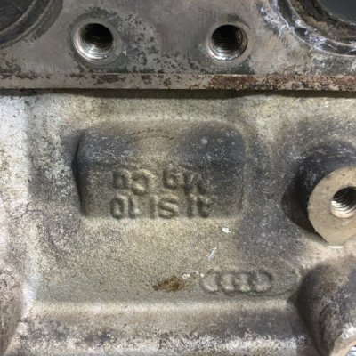 Головка блока цилиндров Audi A3 8P 2008 AXW - изображение 5