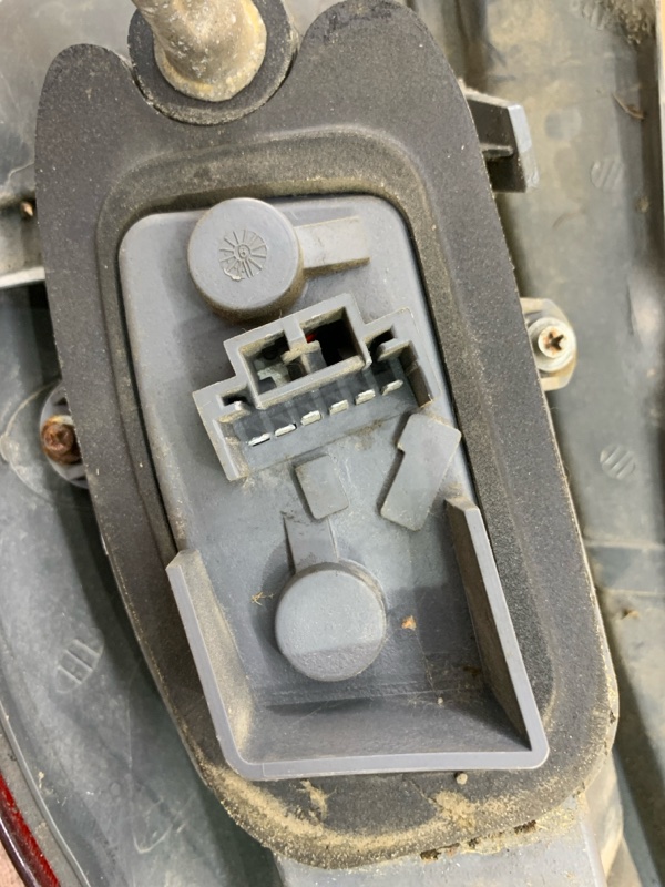 Фонарь Fiat Punto 1999 хетчбек 5-ти дв, Задн., Лев. - изображение 7