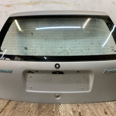 Крышка багажника Fiat Punto 1999 хетчбек 5-ти дв, Задн. - изображение 3