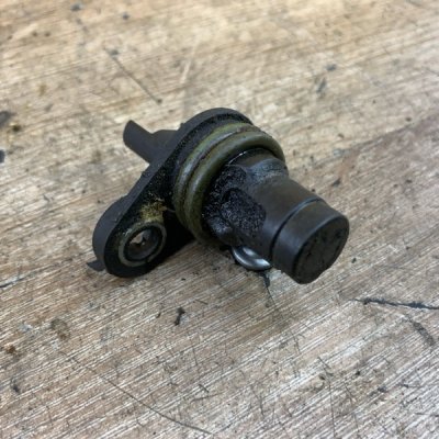 Датчик положения распредвала BMW 3 series E46 2004 N45B16AB - изображение 2