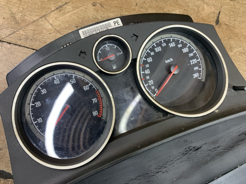 Панель приборов Opel Astra H 2008 Универсал