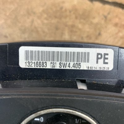 Панель приборов Opel Astra H 2008 Универсал - изображение 9
