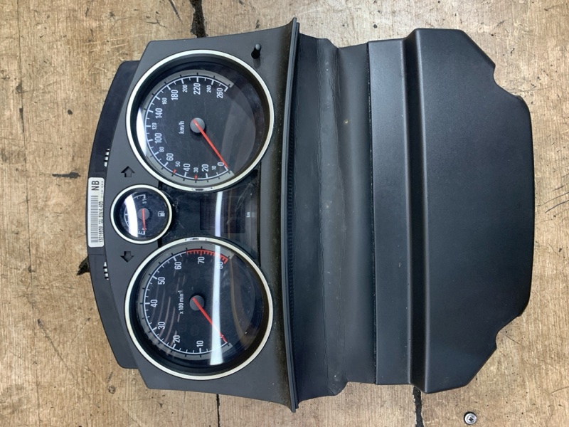 Панель приборов Opel Astra H 2008 Универсал