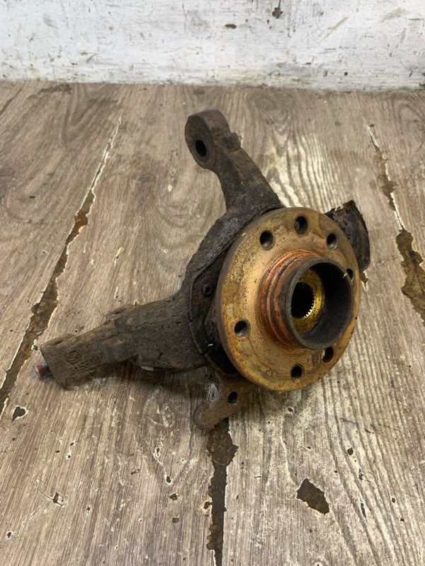 Поворотный кулак Opel Astra H 2008 Z18XER Универсал, Перед., Лев.