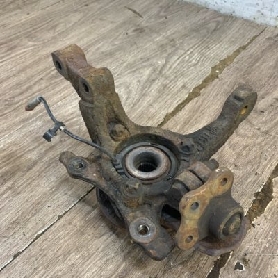 Поворотный кулак Opel Astra H 2008 Универсал Z18XER Перед. Прав. - изображение 2