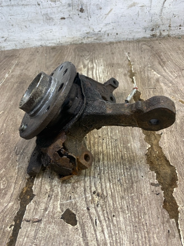 Поворотный кулак Opel Astra H 2008 Универсал Z18XER Перед. Лев.