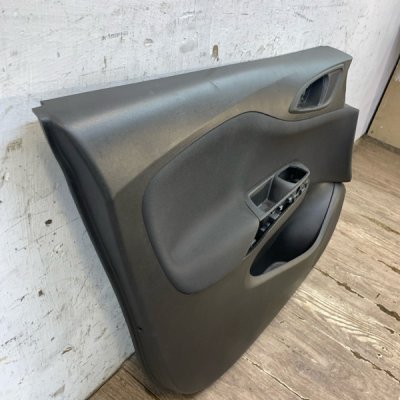 Обшивка двери Opel Corsa E 2015 хетчбэк 5 дв. B14XER Перед. Лев. - изображение 9