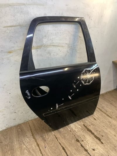 Дверь Opel Meriva A 2005 Z14XEP минивен, Задн., Прав.