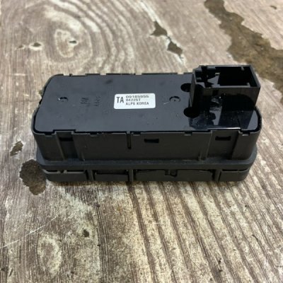 Кнопка стеклоподъемника Opel Signum 2008 Z19DTH Перед. Лев. - изображение 9