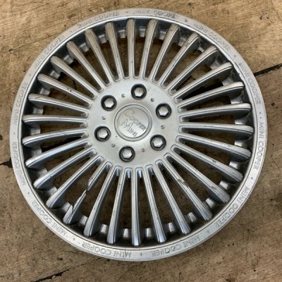 Колпак колеса Fiat Punto 1999 хетчбек 5-ти дв - изображение 6