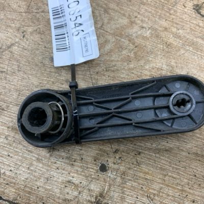 Ручка стеклоподъёмника Opel Corsa B 1998 X14XE 1.4 хетчбэк 5дв., Перед., Лев. - изображение 5