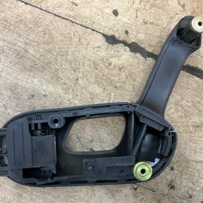Ручка двери внутренняя Opel Corsa B 1998 хетчбэк 5дв. X14XE 1.4 Перед. Прав. - изображение 5