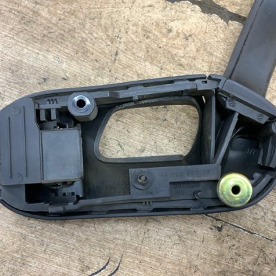 Ручка двери внутренняя Opel Corsa B 1998 хетчбэк 5дв. X14XE 1.4 Перед. Прав. - изображение 6