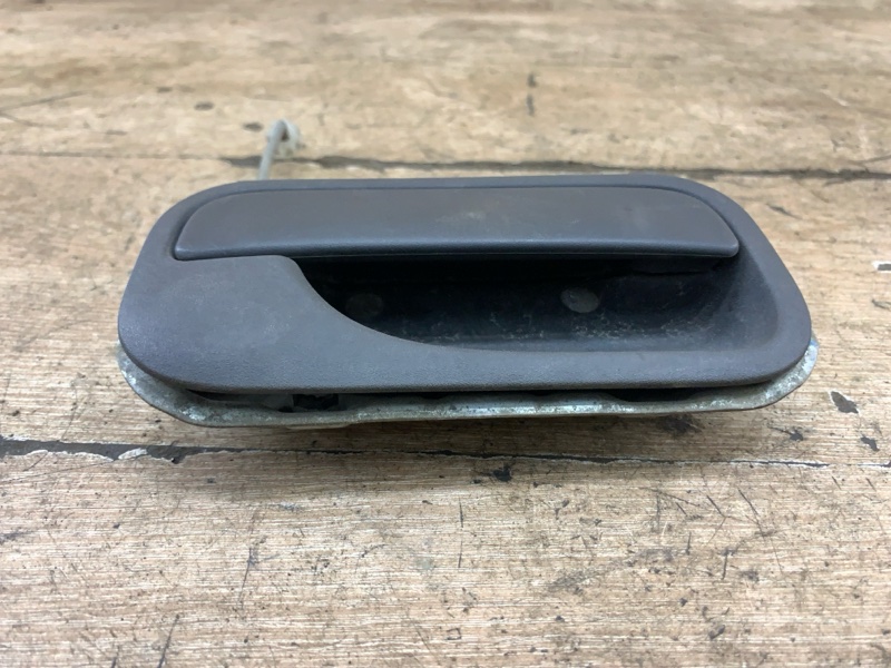 Ручка двери внешняя Opel Corsa B 1998 хетчбэк 5дв. X14XE 1.4 Задн. Прав.