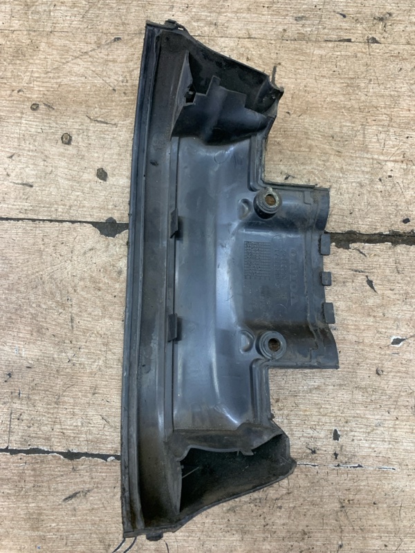 Кожух ремня ГРМ Volvo V70 2004 B5244S универсал - изображение 9