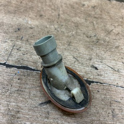 Поворотник в крыле Opel Corsa B 1998 хетчбэк 5дв. X14XE 1.4 - изображение 3