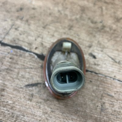 Поворотник в крыле Opel Corsa B 1998 хетчбэк 5дв. X14XE 1.4 - изображение 4