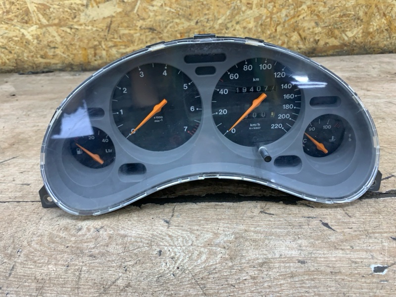 Панель приборов Opel Corsa B 1998 хетчбэк 5дв. X14XE 1.4