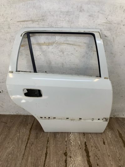Дверь Opel Astra G 1998 универсал, Задн., Прав.