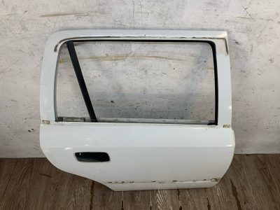 Дверь Opel Astra G 1998 универсал, Задн., Прав.