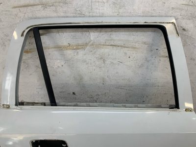 Дверь Opel Astra G 1998 универсал, Задн., Прав.
