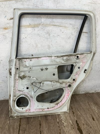 Дверь Opel Astra G 1998 универсал, Задн., Прав.