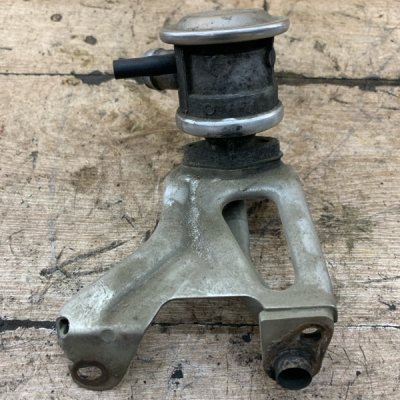 Клапан EGR (ЕГР) Opel Corsa B 1998 хетчбэк 5дв. X14XE 1.4 - изображение 2
